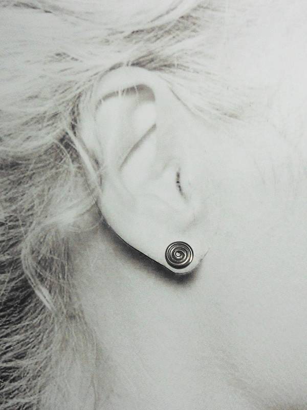 18GA Larger Titanium Spiral Stud Earrings
