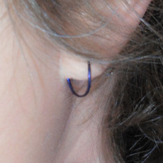 NON-ALLERGENIC EARRINGS FOR SENSITIVE EARS